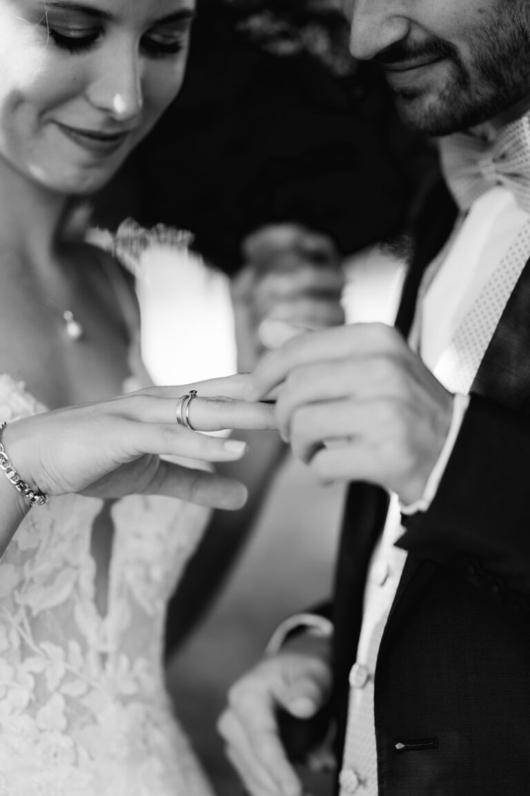 Trauringe von Juwelier Kehrer Wangen im Allgäu. Fachgeschäft für Uhren, Schmuck und Trauringe.